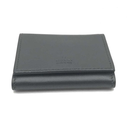 Gucci Compact Leather Wallet With Sleek Design