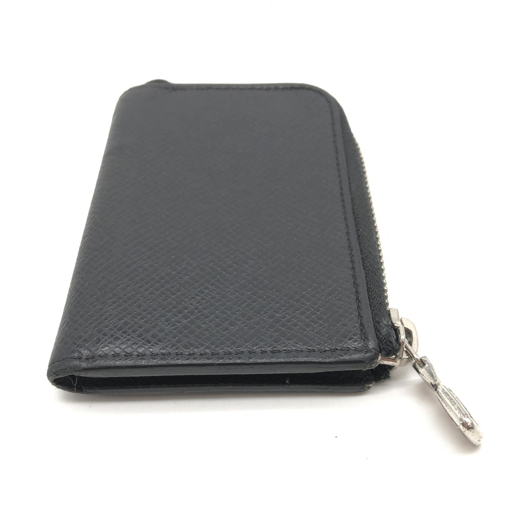 Louis Vuitton Taiga Zippy Coin Purse In Black