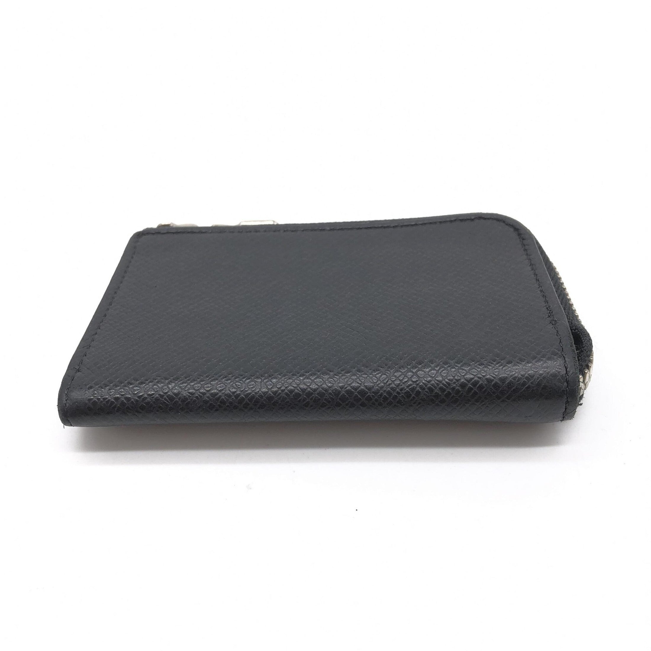 Louis Vuitton Taiga Zippy Coin Purse In Black