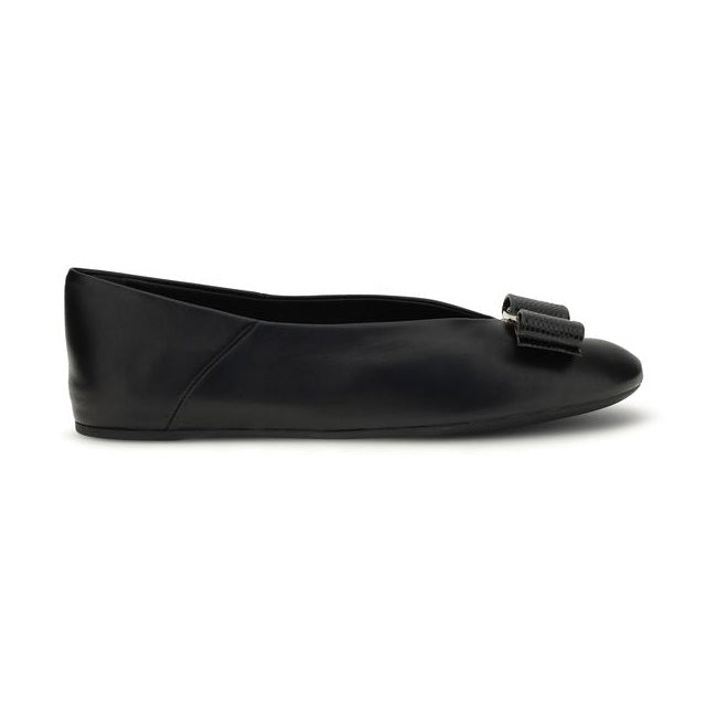 Ferragamo Black Calf Leather Bos Taurus Ballet Flats