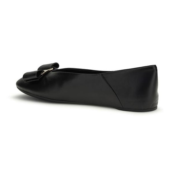 Ferragamo Black Calf Leather Bos Taurus Ballet Flats