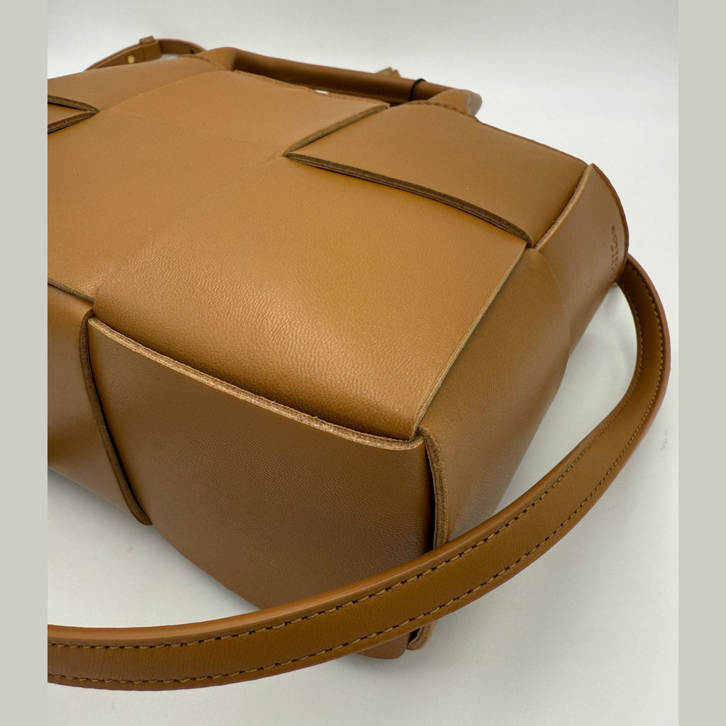 Bottega Veneta BOTTEGA VENETA ARCO Shoulder Bag