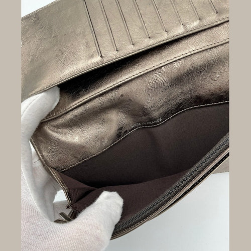 Chanel CHANEL Matèlassè Platinum Wallet