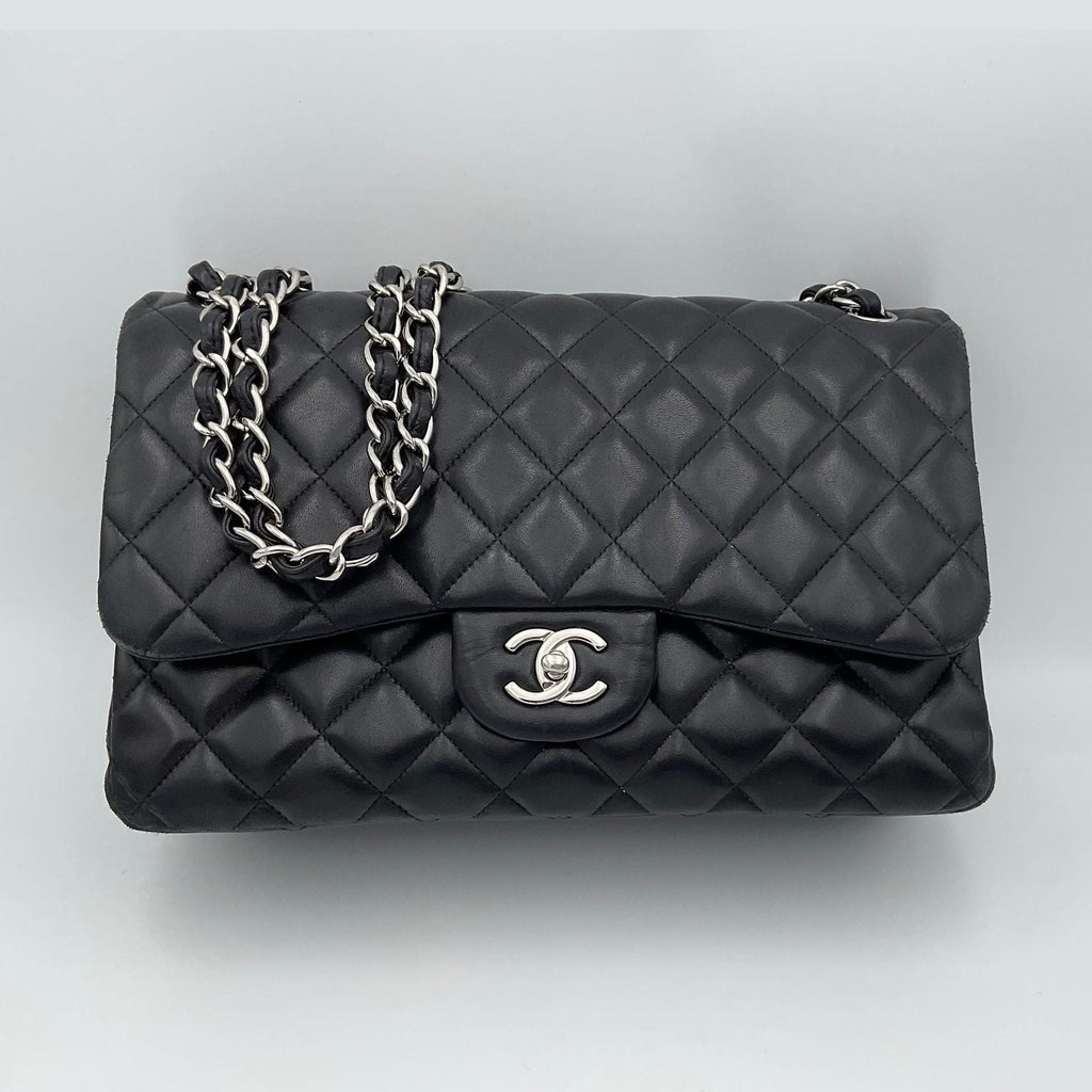 Chanel CHANEL Timeless Classique Jumbo Handbag