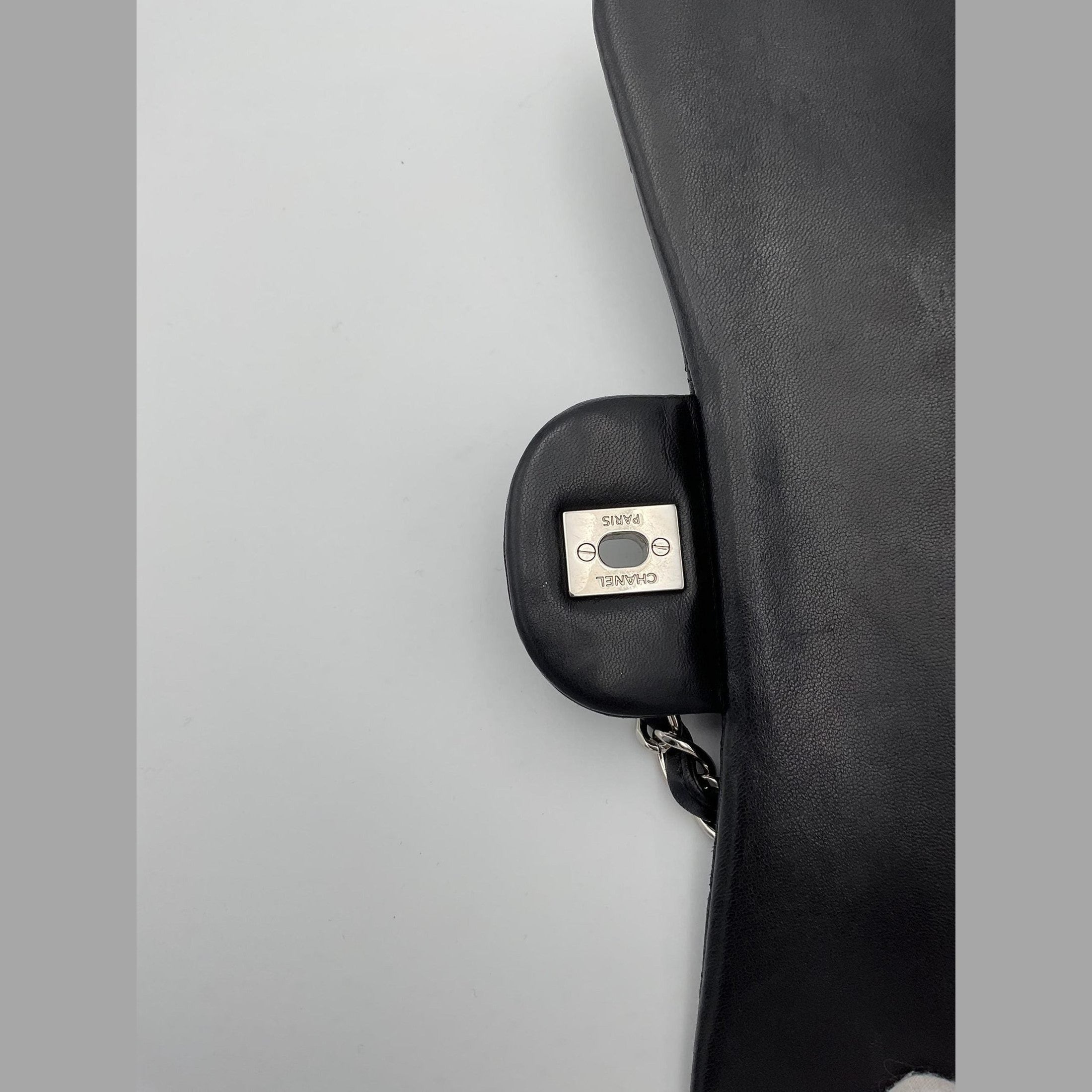 Chanel CHANEL Timeless Classique Jumbo Handbag