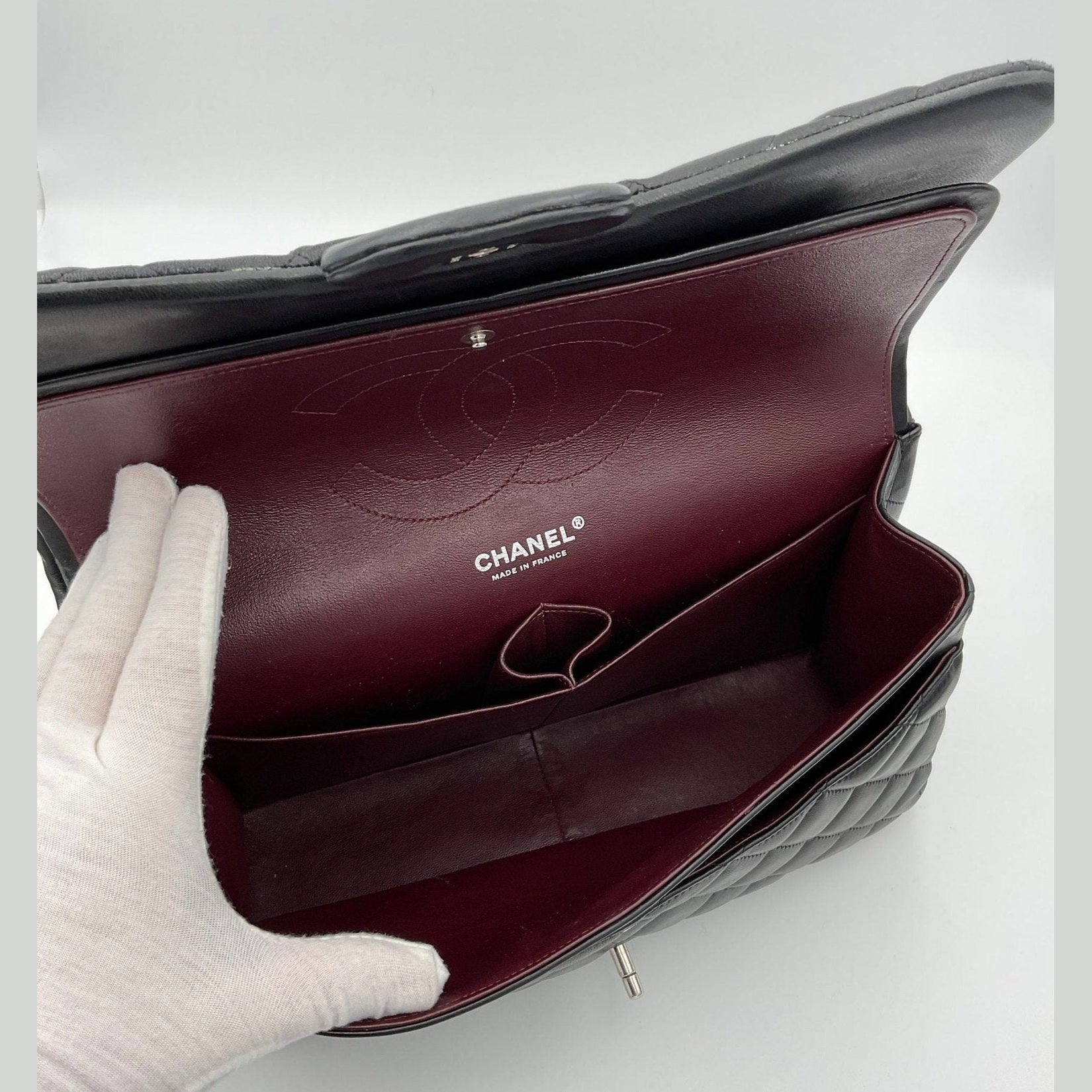 Chanel CHANEL Timeless Classique Jumbo Handbag