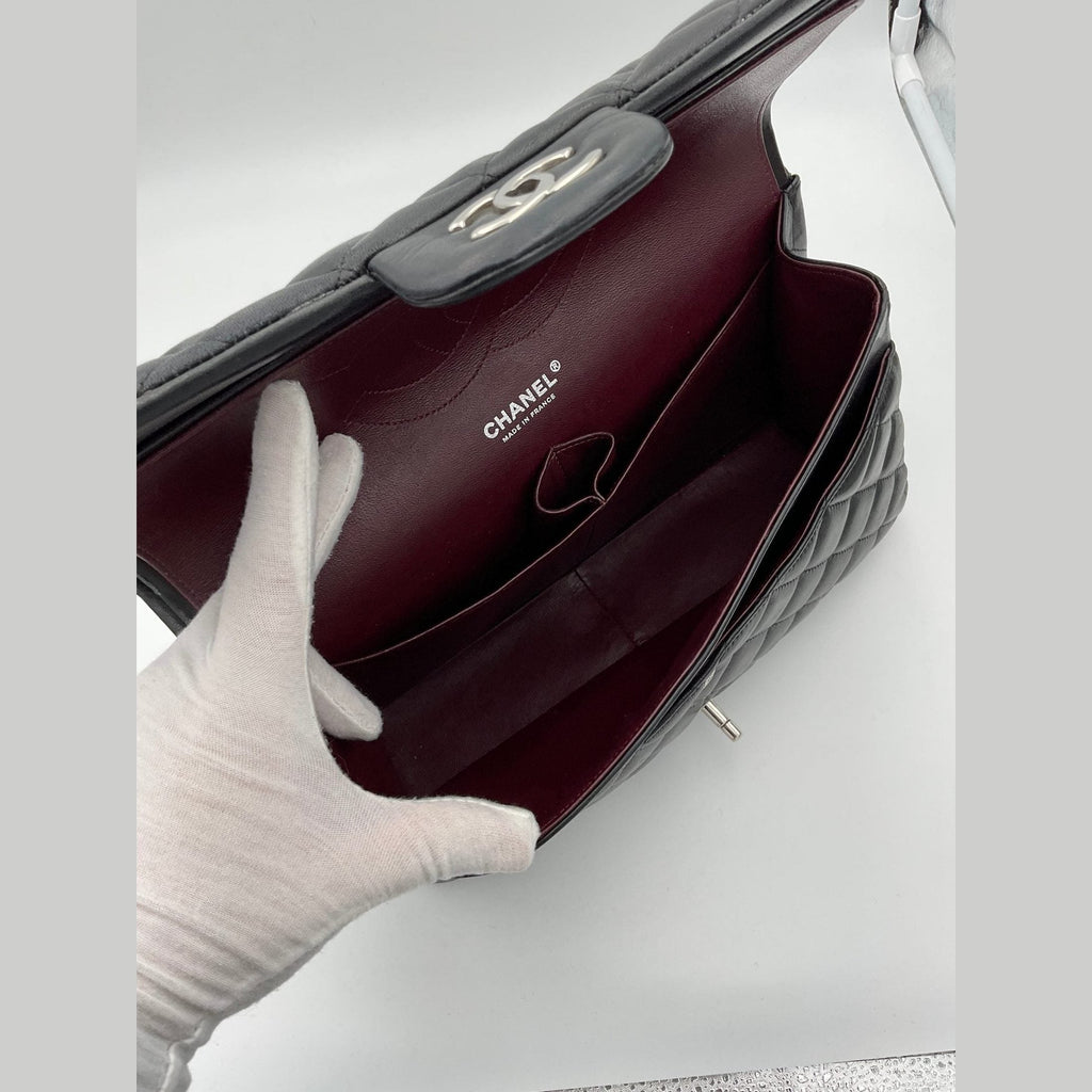 Chanel CHANEL Timeless Classique Jumbo Handbag