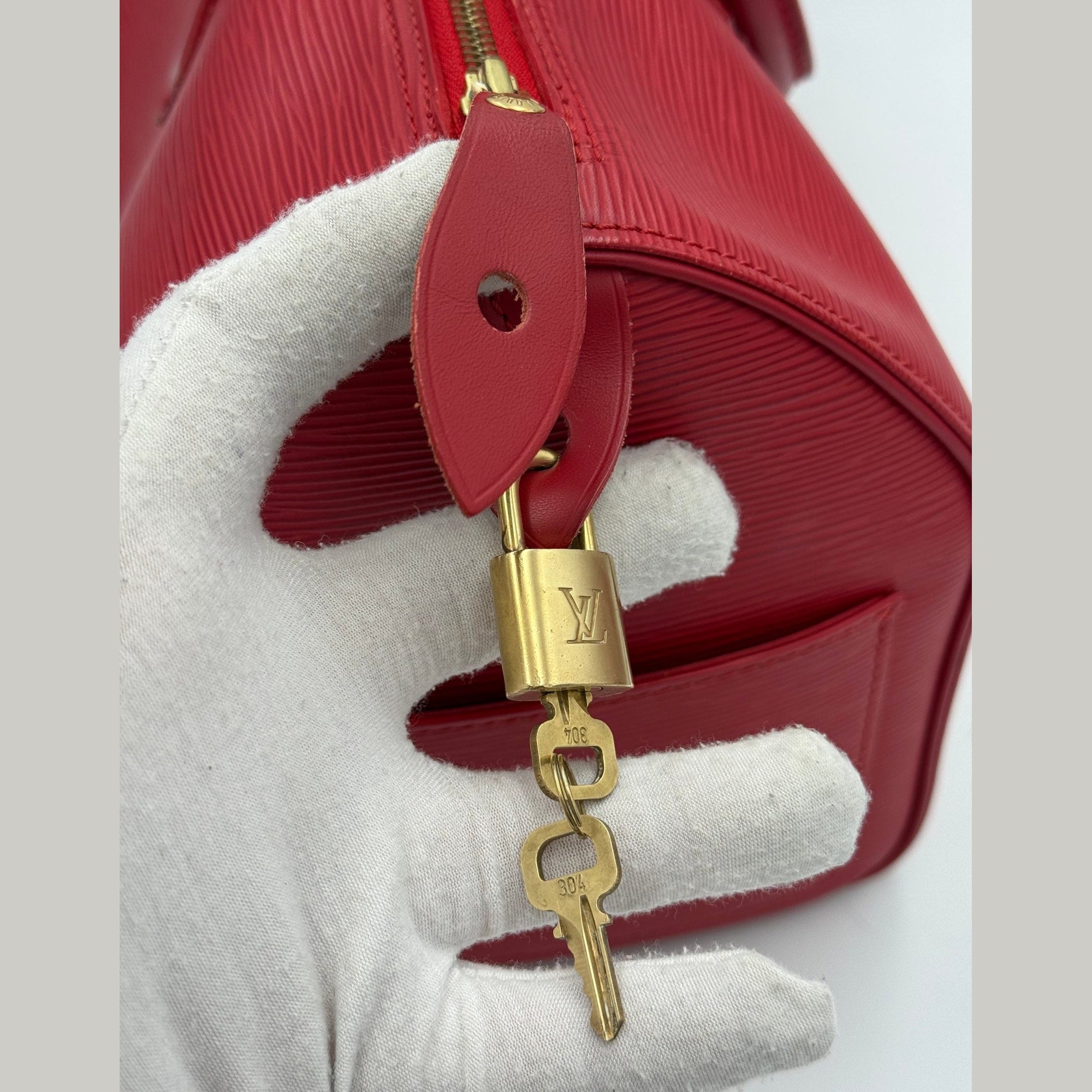 Louis Vuitton LOUIS VUITTON Speedy 35 EPI Red Handbag