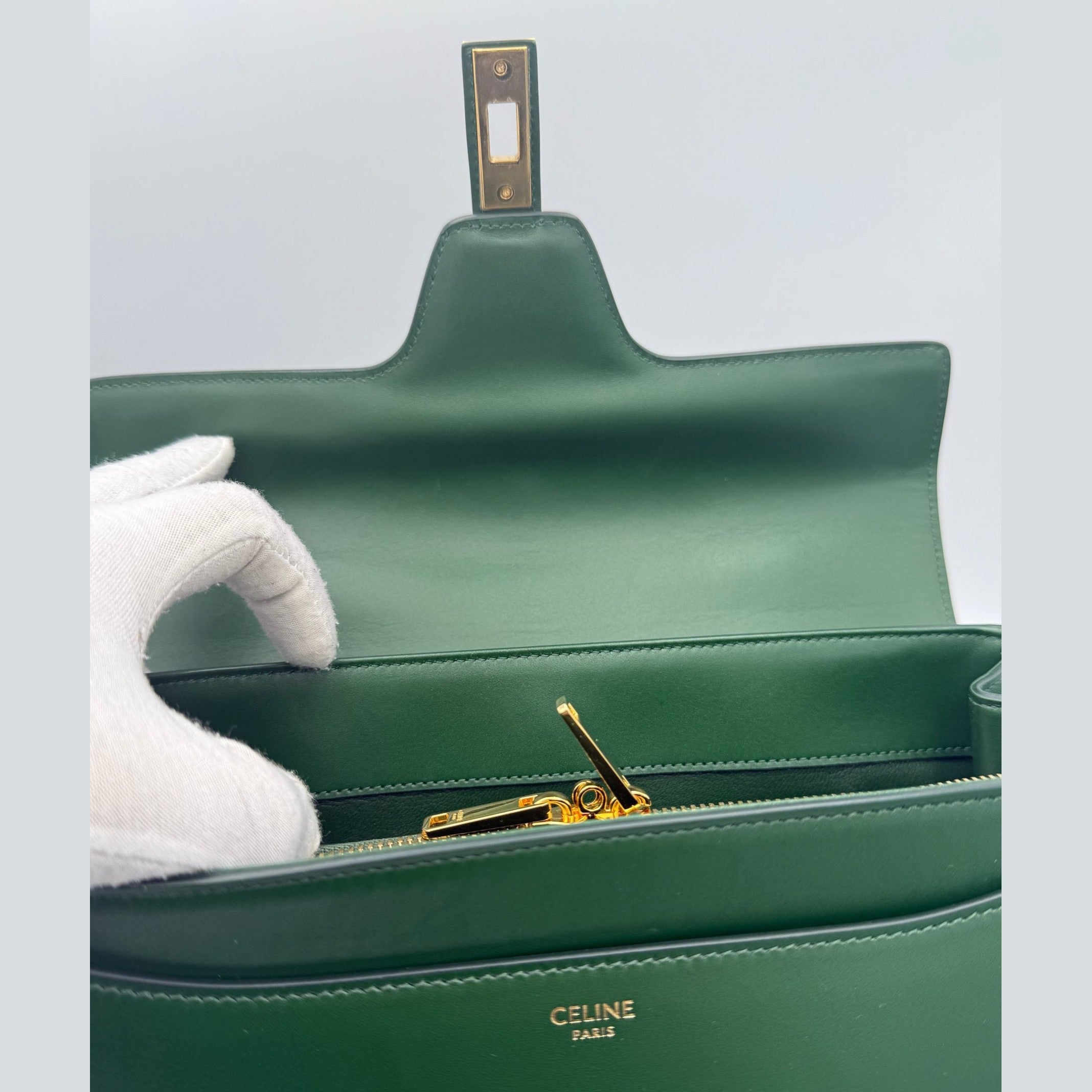 Celine CELINE 16 Classique Amazone Handbag