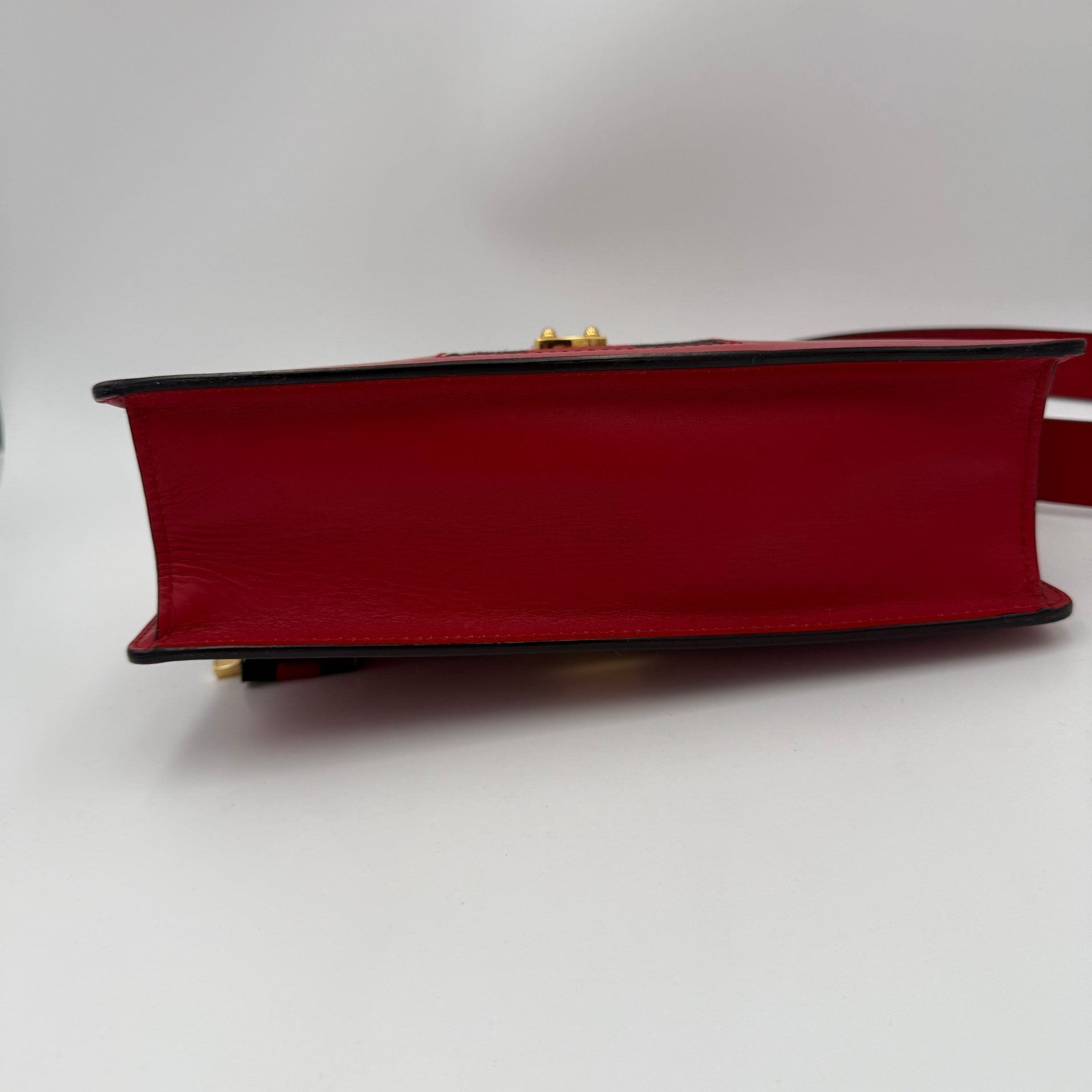 Gucci GUCCI SYLVIE Red Handbag