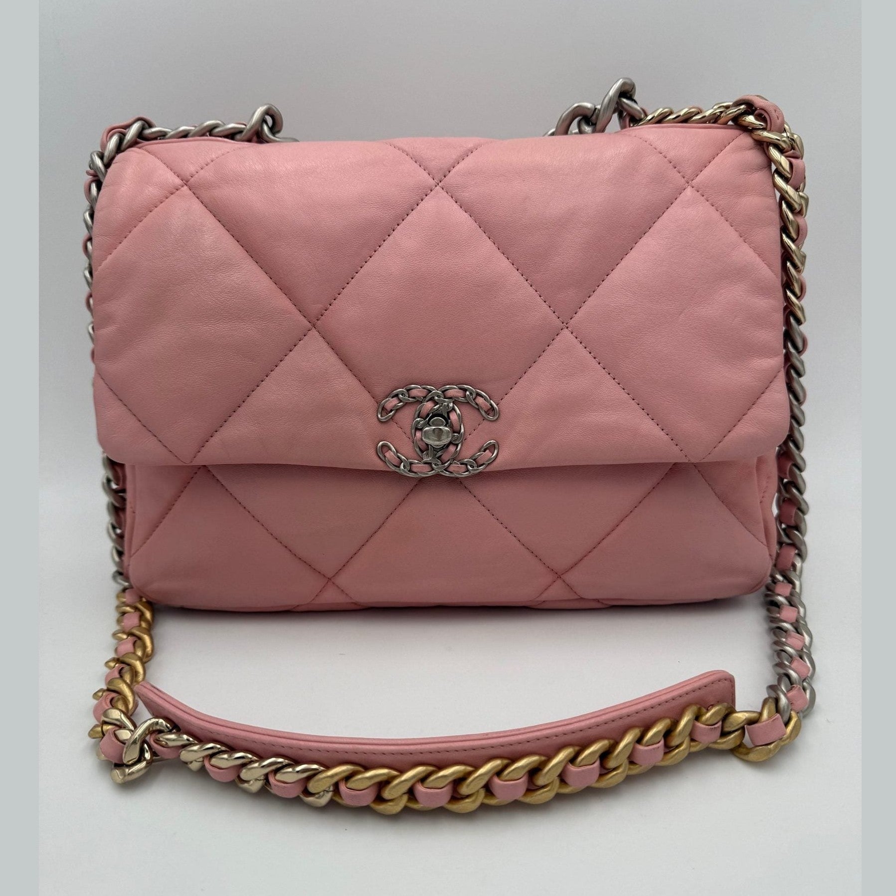Chanel CHANEL 19 Medium Pink Handbag