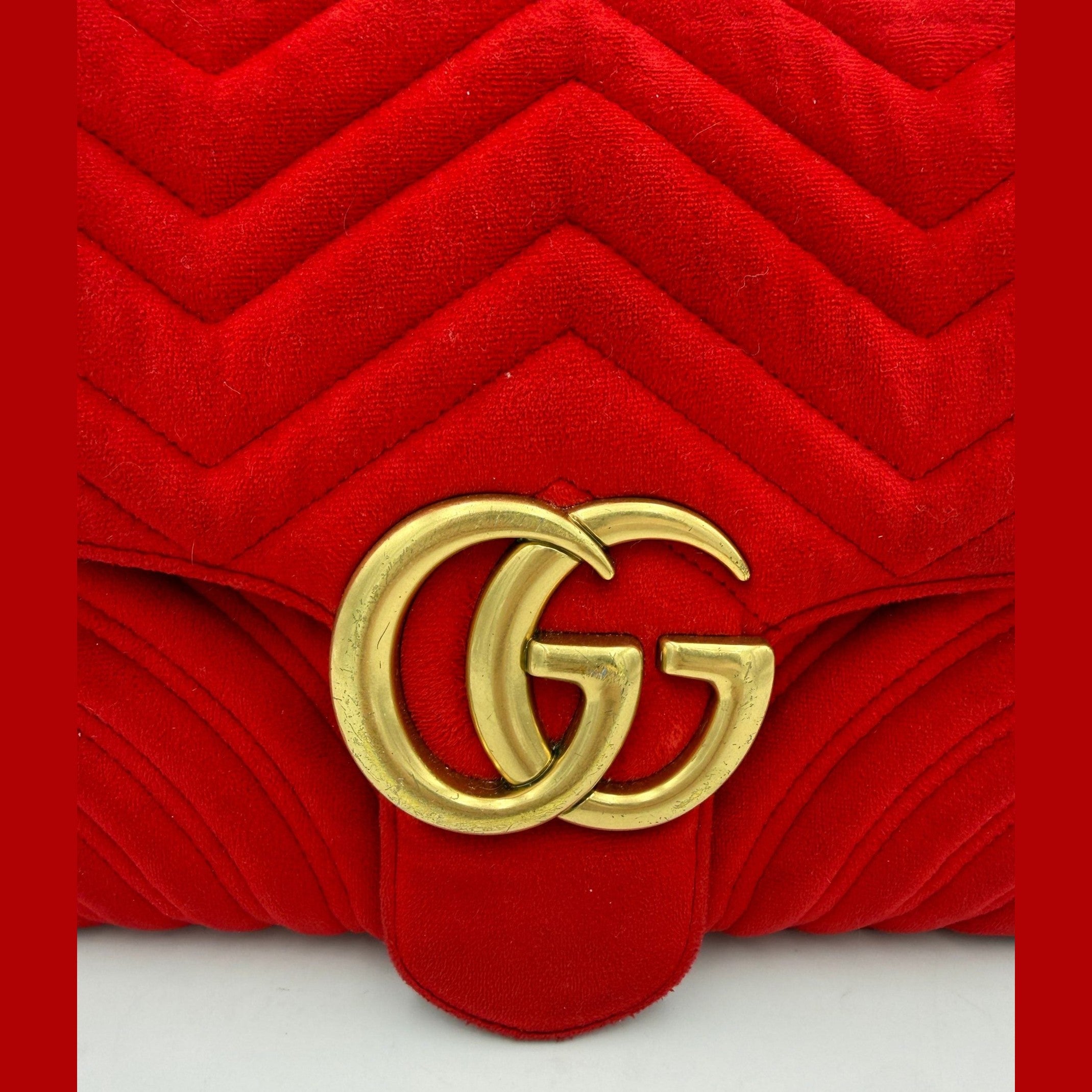 Gucci GUCCI MARMONT Red Velvet Handbag