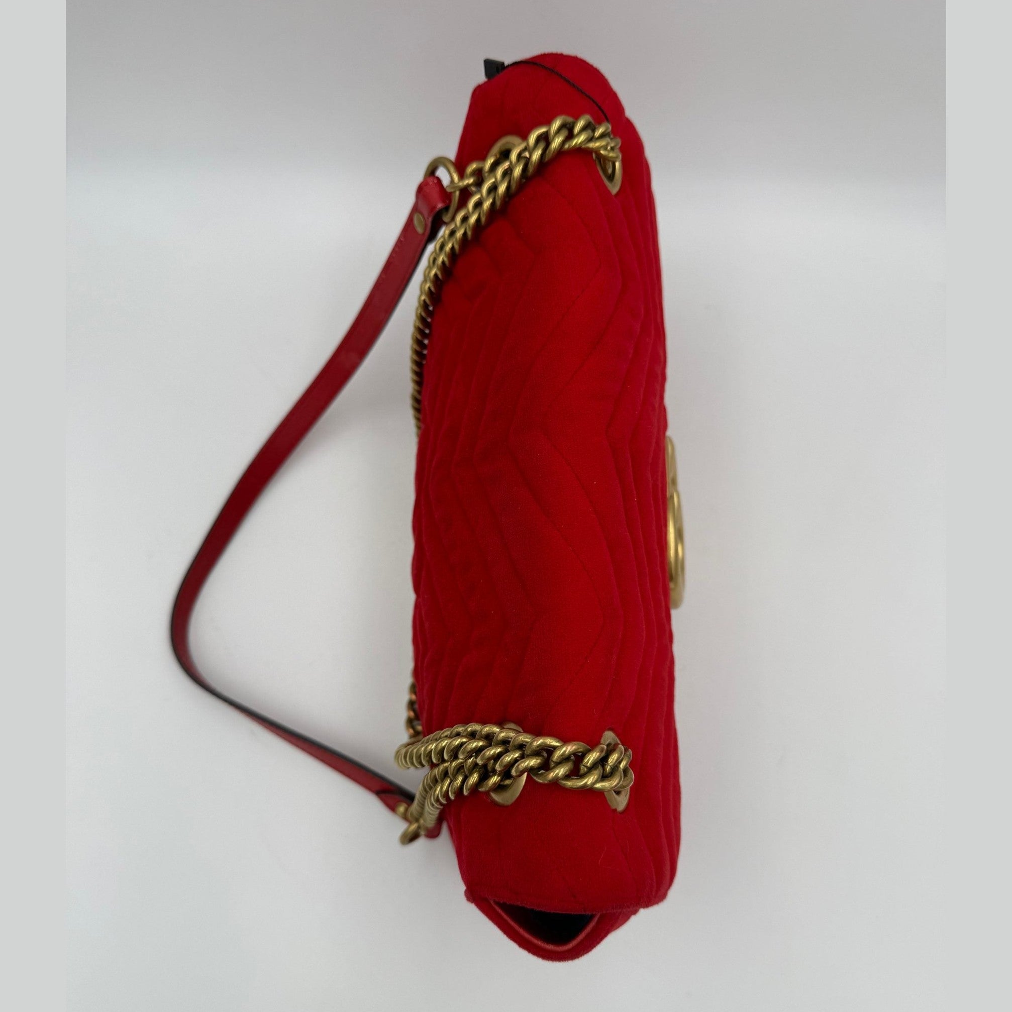 Gucci GUCCI MARMONT Red Velvet Handbag