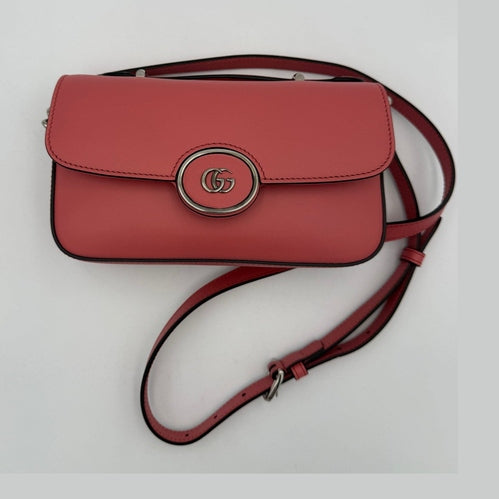 Gucci GUCCI GG Marmont in Leather Shoulder Bag