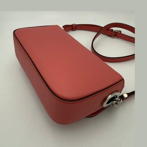 Gucci GUCCI GG Marmont in Leather Shoulder Bag