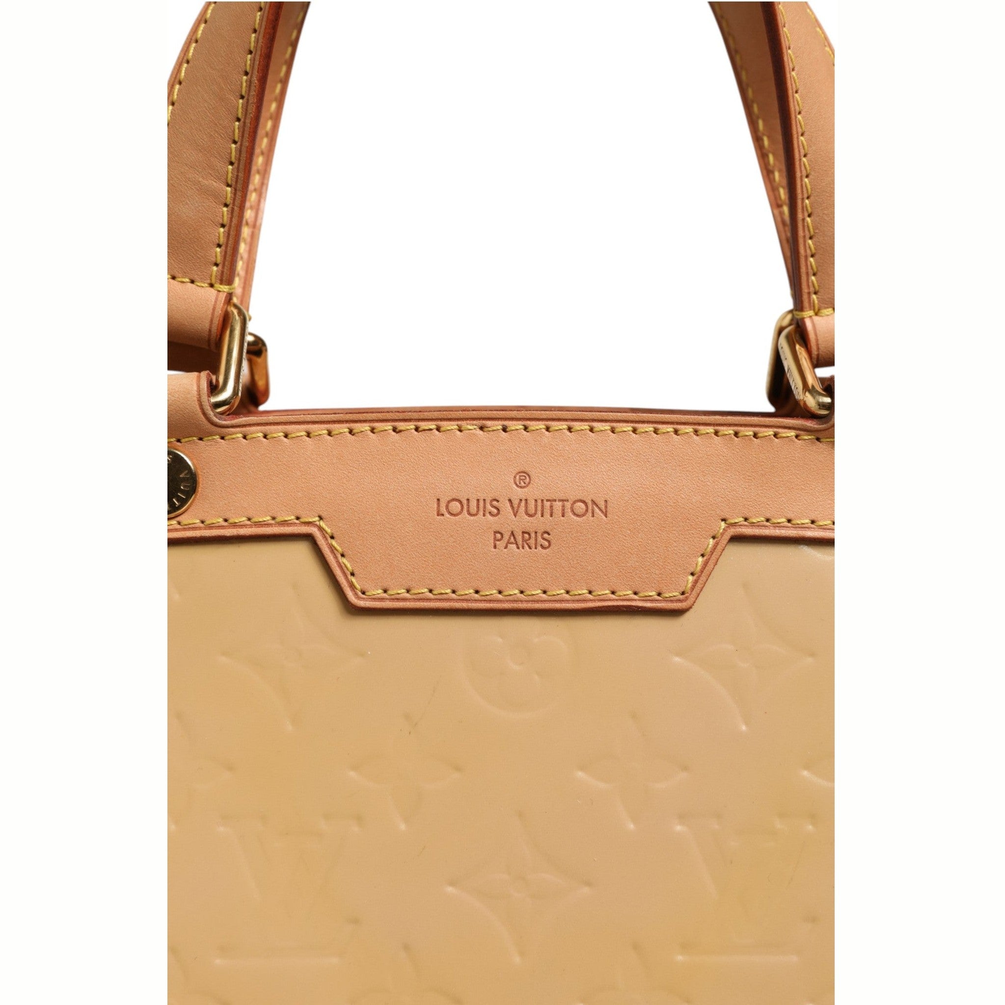 Louis Vuitton Monogram Vernis Brea MM Beige Poudre