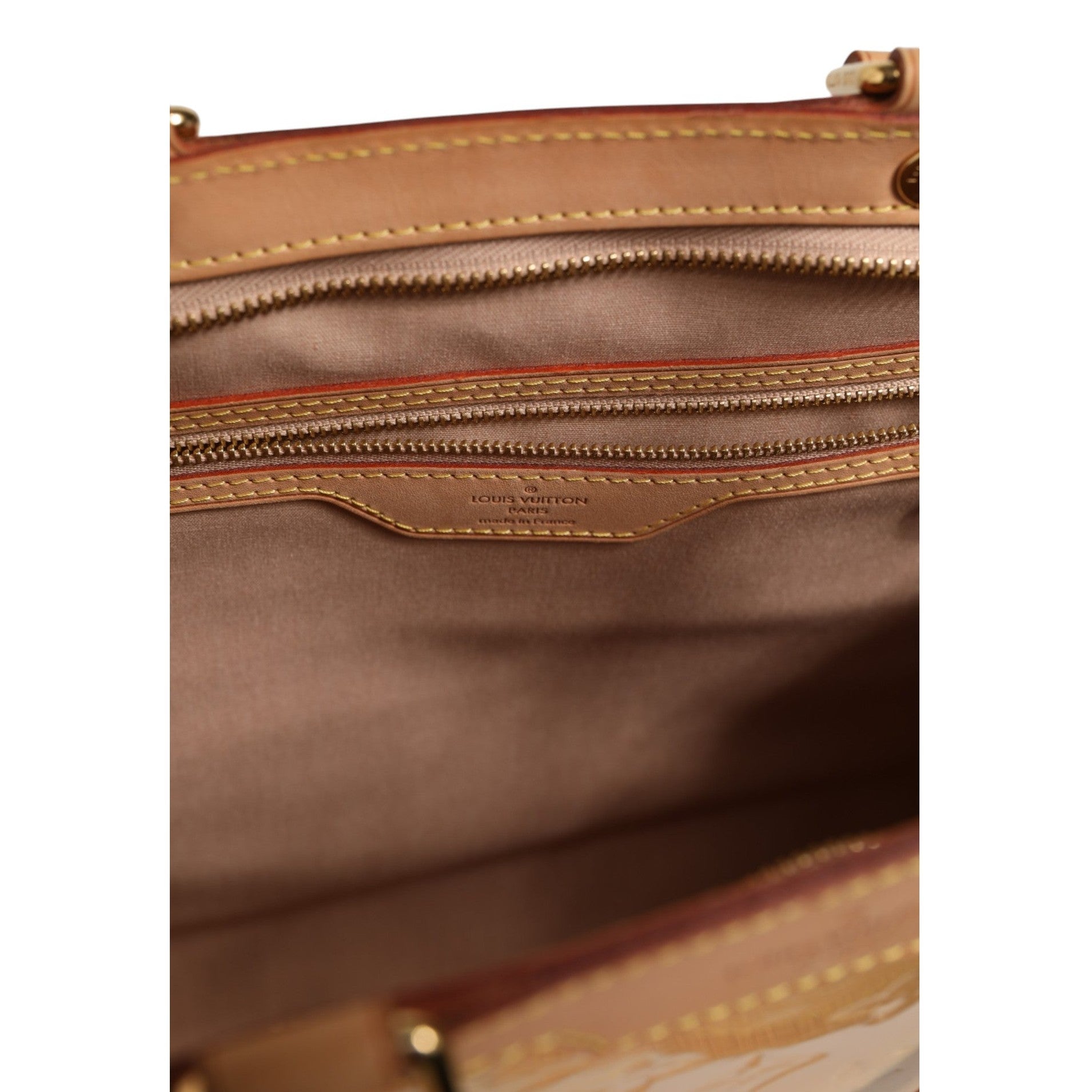 Louis Vuitton Monogram Vernis Brea MM Beige Poudre