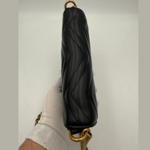 Gucci GUCCI MARMONT Black Shoulder Bag Chain