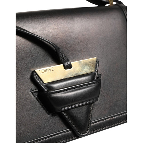 Barcelona Medium Leather Shoulder Bag