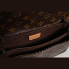 Louis Vuitton Pochette Métis Monogram