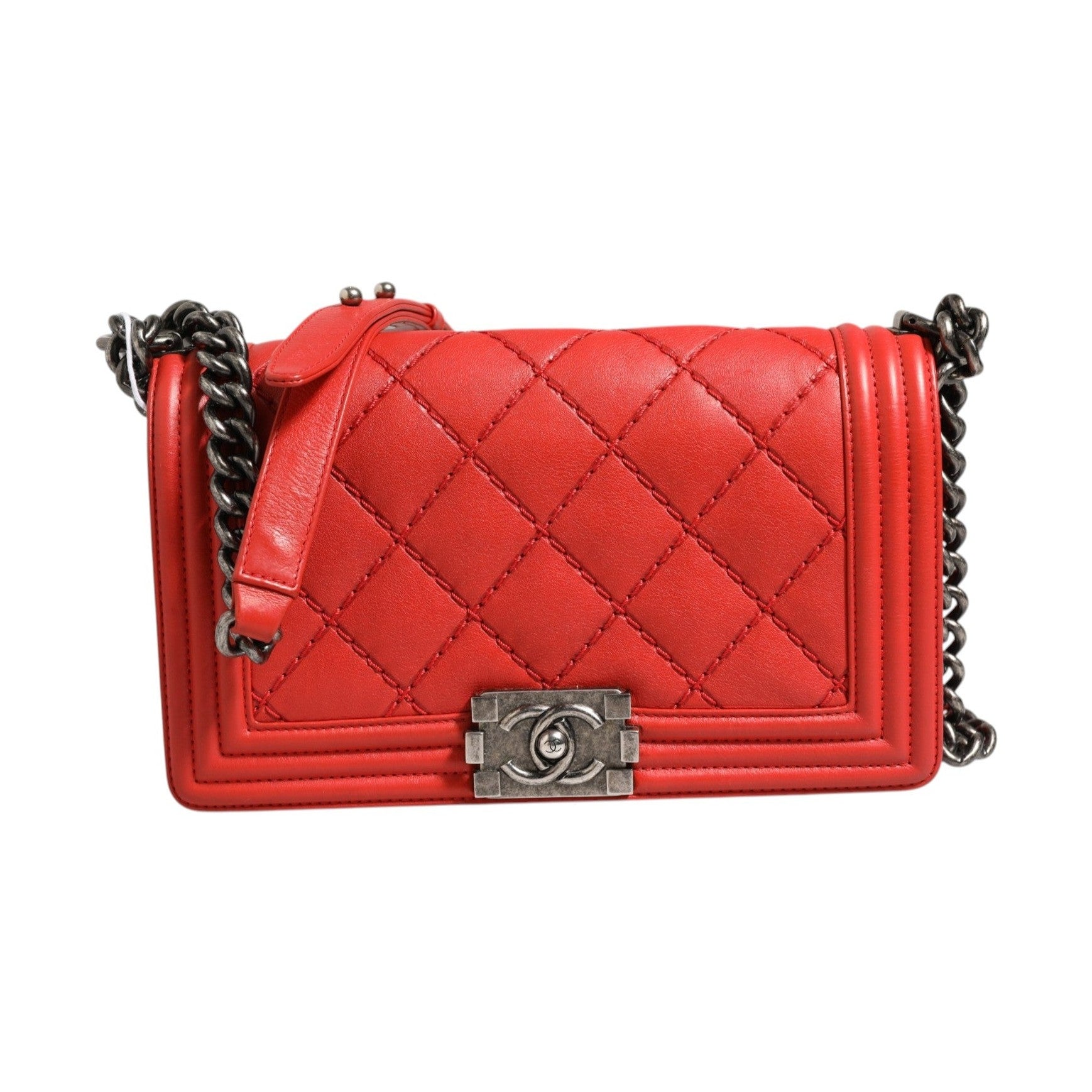 Chanel Red Diamond Stitch Calfskin Leather New Medium Boy Bag