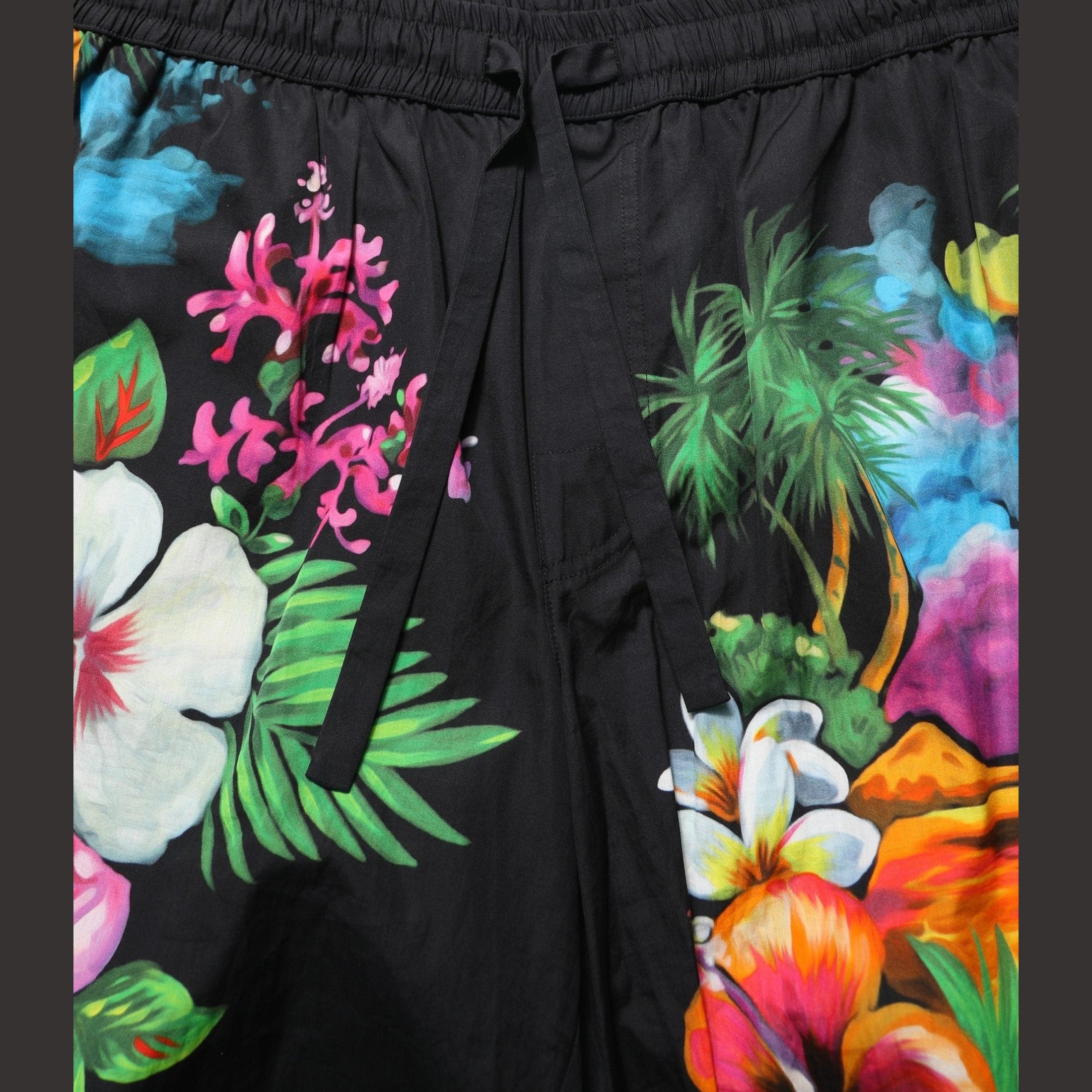 Dolce & Gabbana Black Cotton Tropical Floral Bermuda Shorts