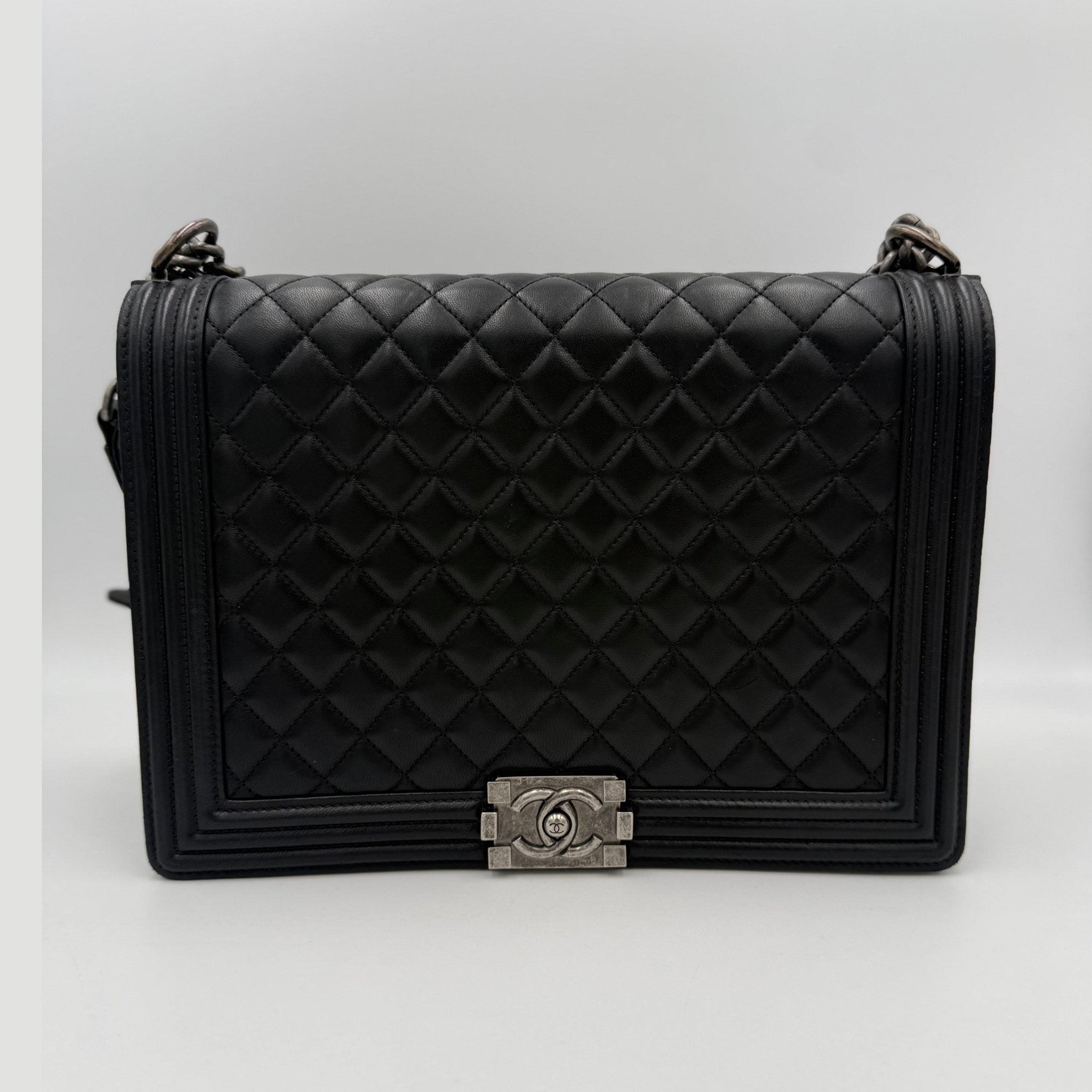 Chanel Bicolor Leather Handbag