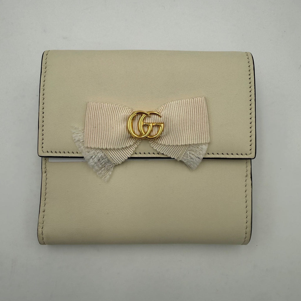Gucci GUCCI GG Marmont Compact Wallet