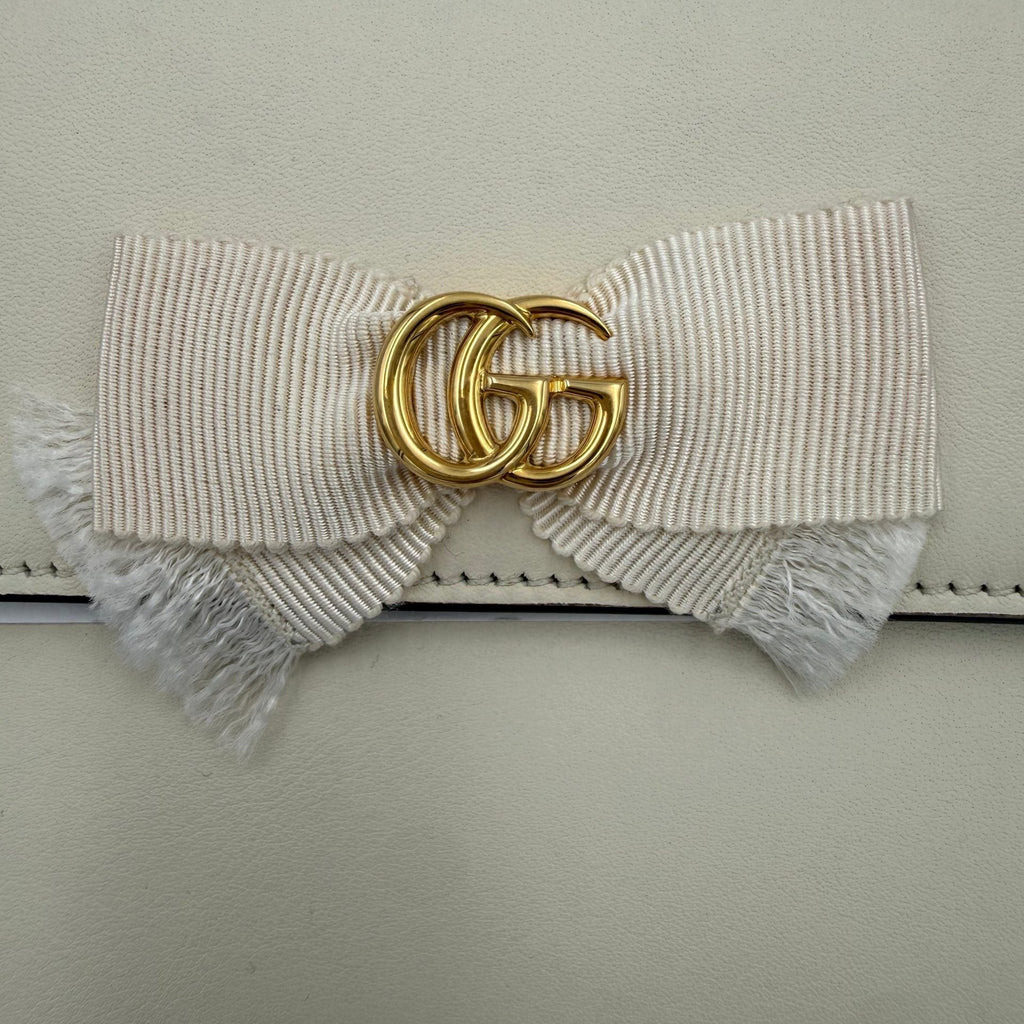 Gucci GUCCI GG Marmont Compact Wallet