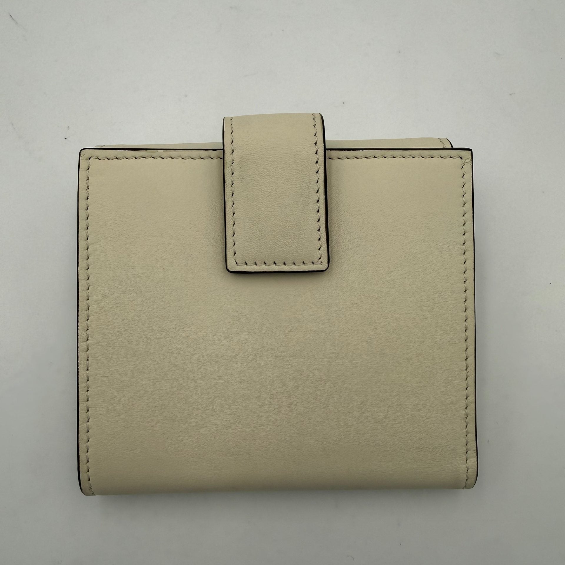 Gucci GUCCI GG Marmont Compact Wallet