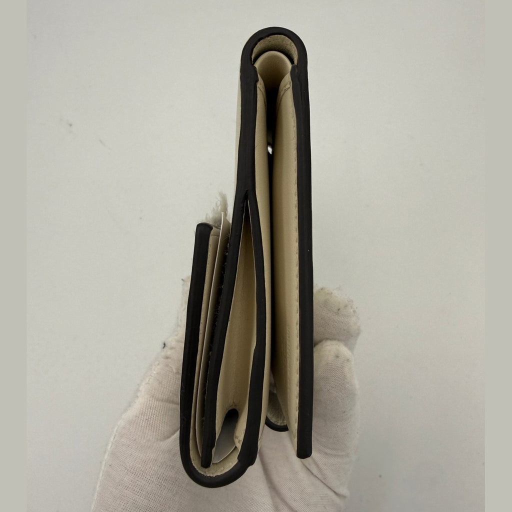 Gucci GUCCI GG Marmont Compact Wallet