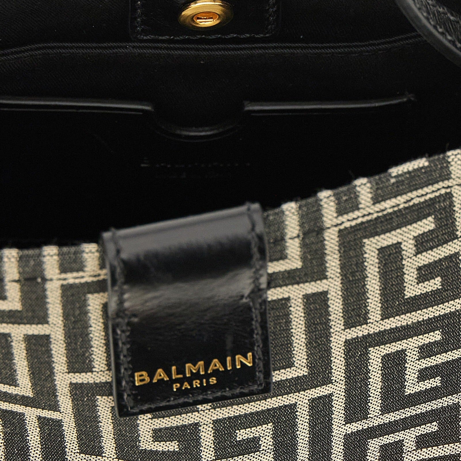 Bicolor Cotton Shoulder Bag