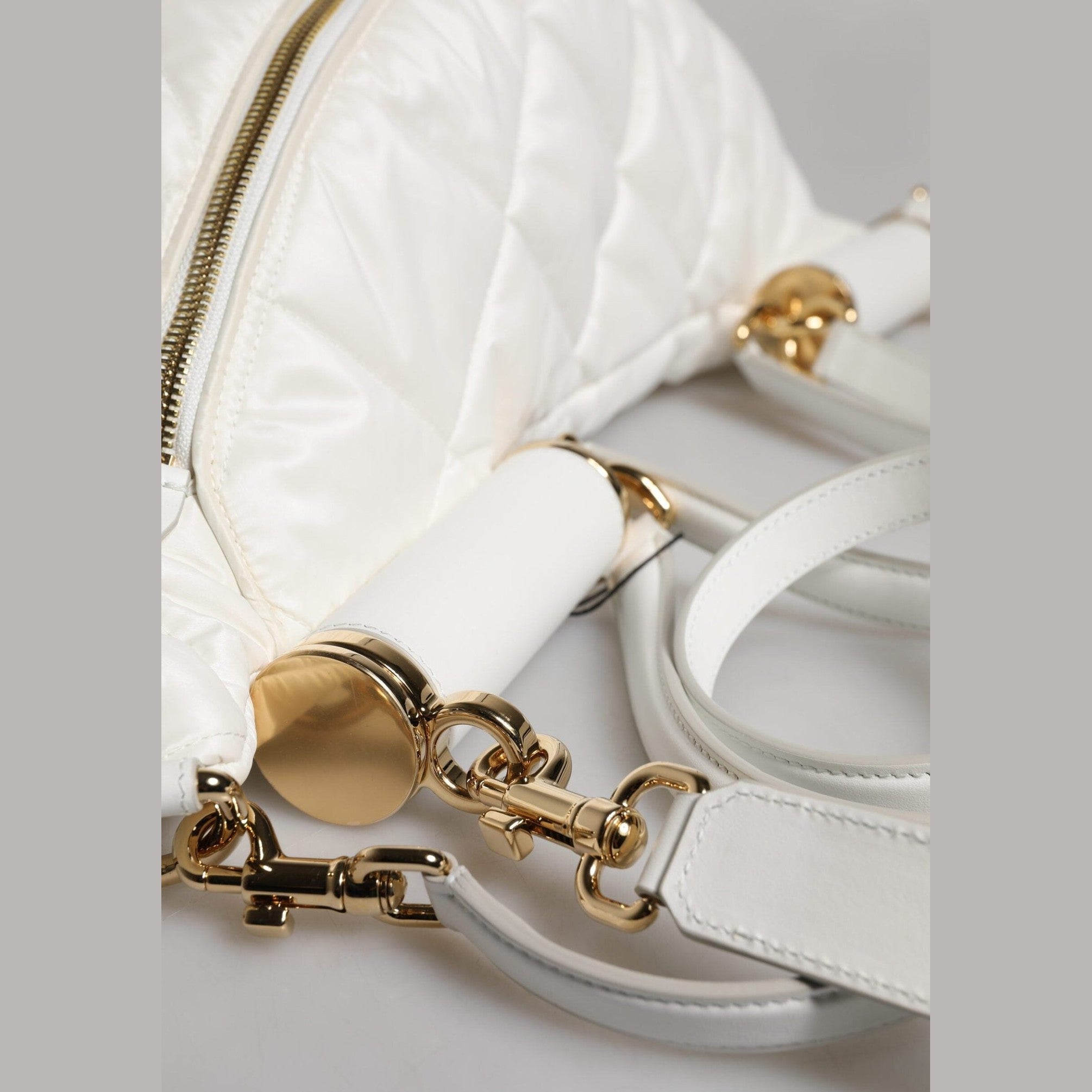 Dolce & Gabbana White Quilted Logo Plaque Belt Waist Fanny Pack Bag