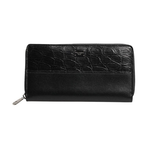 Dolce & Gabbana Black Leather Logo Plaque Zip Around Continental Wallet
