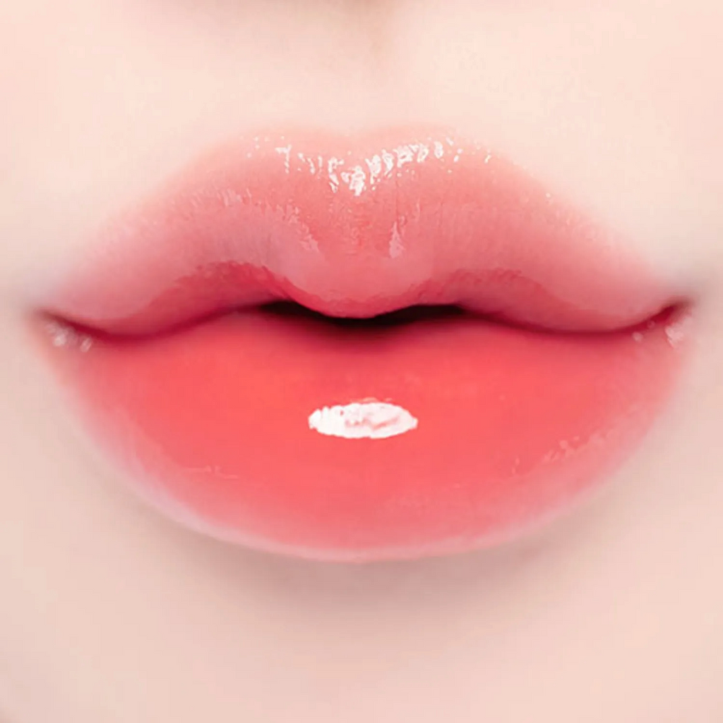 Banila-Co-Dew-Glow-Tint-3-8G – beauty & skincare essential for daily radiance