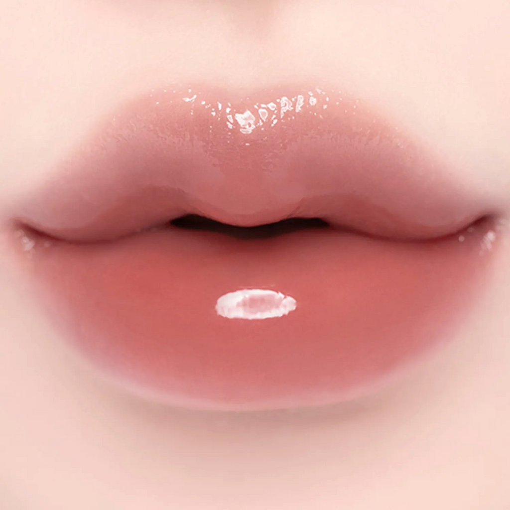 Banila-Co-Dew-Glow-Tint-3-8G – beauty & skincare essential for daily radiance