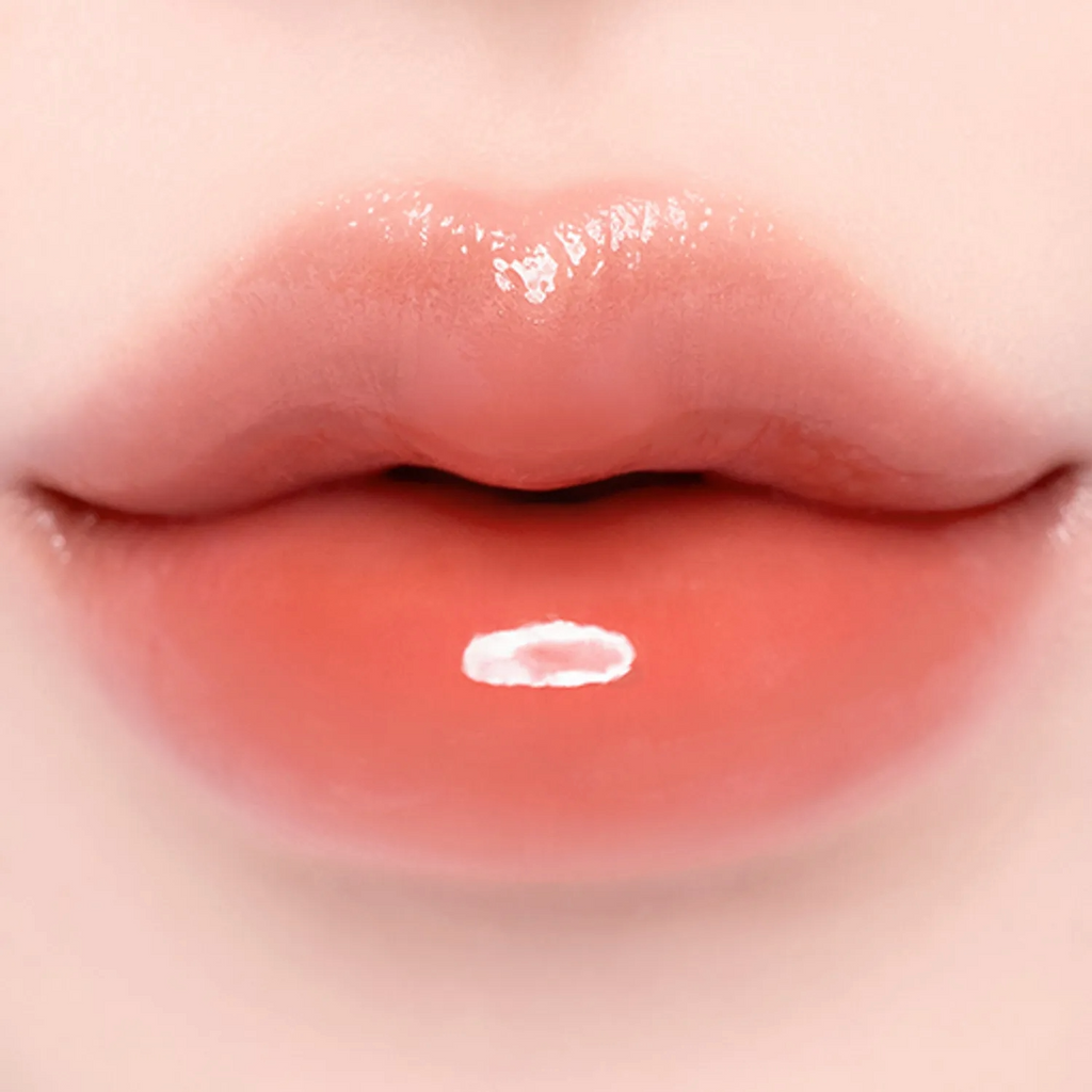 Banila-Co-Dew-Glow-Tint-3-8G – beauty & skincare essential for daily radiance