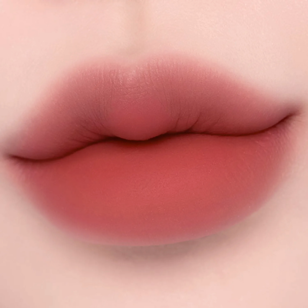 Banila-Co-Sheer-Velvet-Veil-Tint-4-2G – beauty & skincare essential for daily radiance