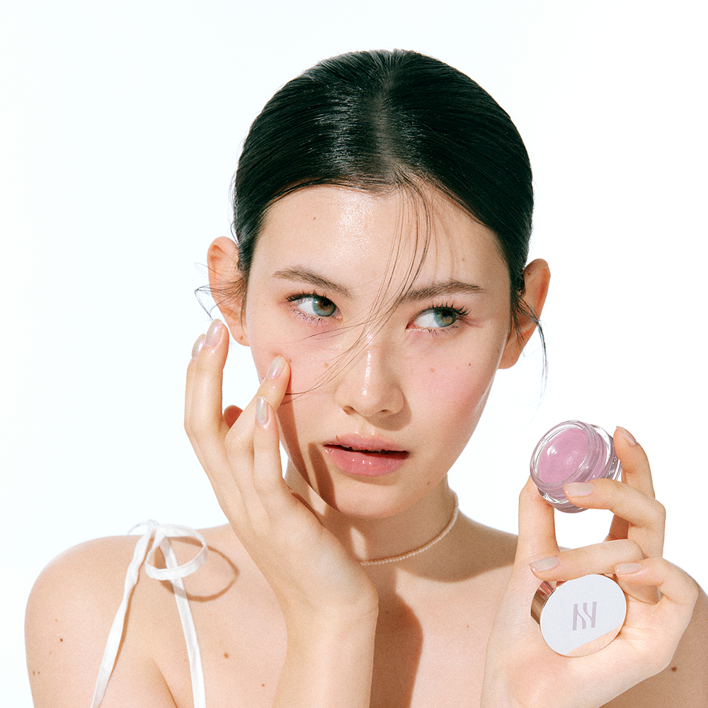 Hera-Sensual-Lip-Cheek-7G – beauty & skincare essential for daily radiance