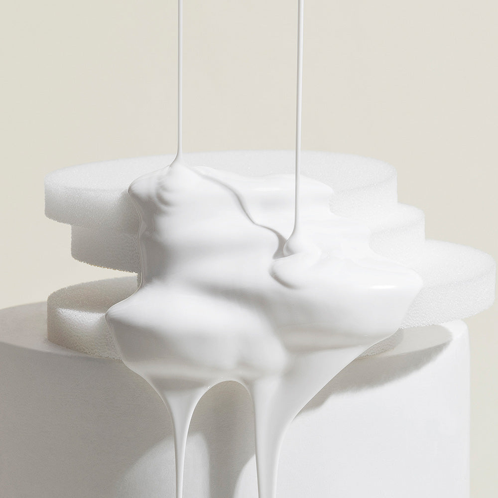 MARY & MAY: Vegan Niacinamide Panthenol Sun Cushion SPF50+ PA++++ 25g - All Day Pretty Sun Cushion mary&may