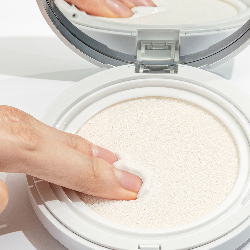 MARY & MAY: Vegan Niacinamide Panthenol Sun Cushion SPF50+ PA++++ 25g - All Day Pretty Sun Cushion mary&may