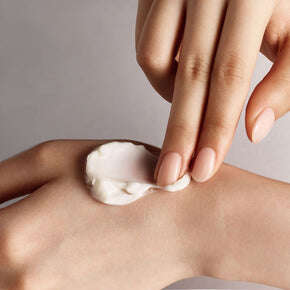 Sulwhasoo The Ultimate S Cream 30ml - All Day Pretty Korean Beauty sulwhasoo