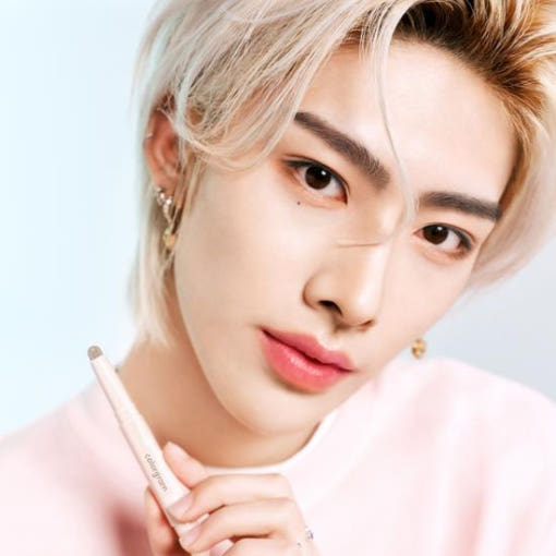 Colorgram-Re-Forming-Contour-Stick-1-1G – beauty &amp; skincare essential for daily radiance