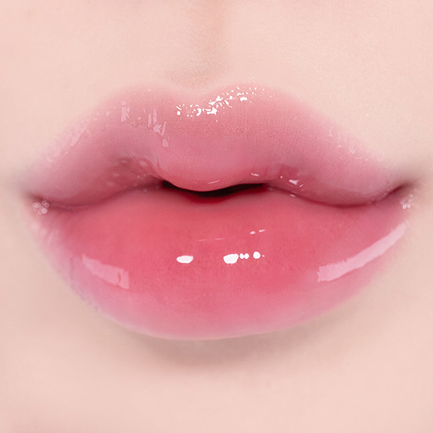 Fwee-3D-Voluming-Gloss-5-3G – beauty &amp; skincare essential for daily radiance